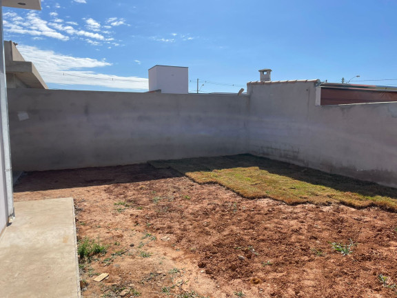 Imagem Casa com 3 Quartos à Venda, 250 m² em Loteamento Jardim Adonai - Porangaba Imagem Casa com 3 Quartos à Venda, 250 m² em Loteamento Jardim Adonai - Porangaba