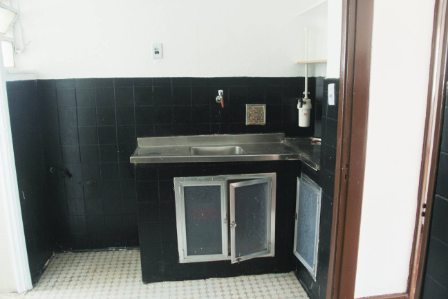Imagem Apartamento com 3 Quartos à Venda,  em Ramos - Rio De Janeiro