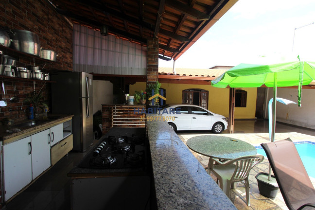 Imagem Casa com 5 Quartos à Venda, 176 m² em Parque Estrela Do Sul - Ibirité Imagem Casa com 5 Quartos à Venda, 176 m² em Parque Estrela Do Sul - Ibirité