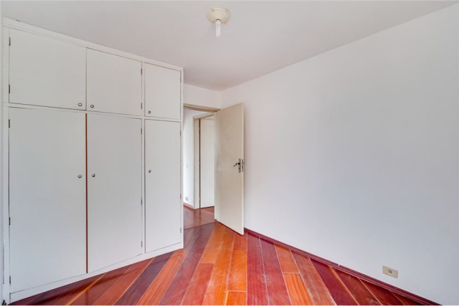 Imagem Imóvel com 2 Quartos à Venda,  em Campo Belo - São Paulo