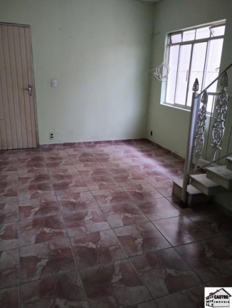 Imagem Casa com 3 Quartos à Venda, 220 m² em Vila Nhocune - São Paulo Imagem Casa com 3 Quartos à Venda, 220 m² em Vila Nhocune - São Paulo