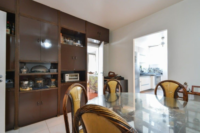 Imagem Apartamento com 3 Quartos à Venda, 193 m² em Santa Cecília - São Paulo