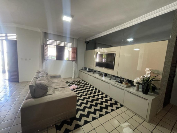 Casa com 4 Quartos à Venda, 360 m² em Bessa - João Pessoa