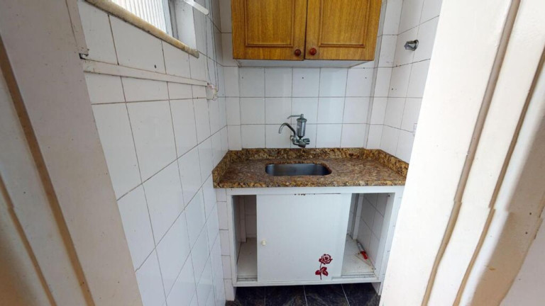 Imagem Imóvel com 1 Quarto à Venda, 45 m² em Copacabana - Rio De Janeiro Imagem Imóvel com 1 Quarto à Venda, 45 m² em Copacabana - Rio De Janeiro