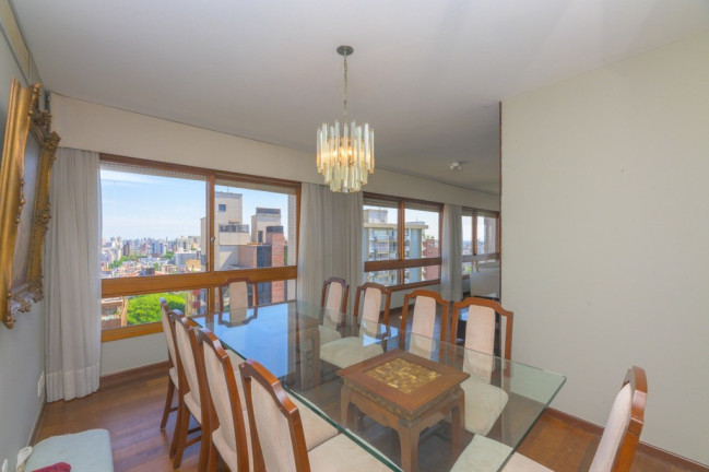 Imagem Apartamento com 3 Quartos à Venda, 350 m² em Rio Branco - Porto Alegre