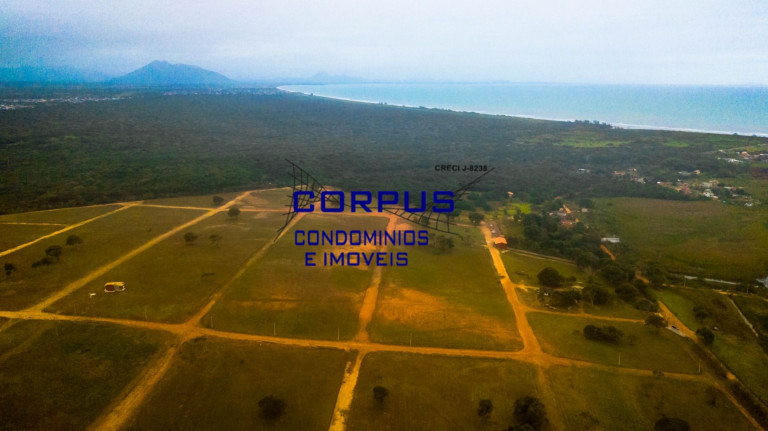 Imagem Terreno à Venda, 300 m² em Rasa - Cabo Frio
