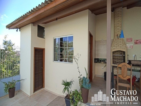 Imagem Casa com 3 Quartos à Venda, 270 m² em Village Santa Helena - Volta Redonda Imagem Casa com 3 Quartos à Venda, 270 m² em Village Santa Helena - Volta Redonda