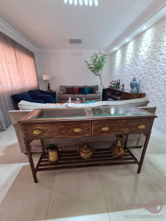 Imagem Casa com 5 Quartos à Venda, 800 m² em Sorocaba