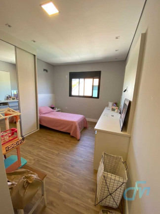 Imagem Sobrado com 3 Quartos à Venda, 240 m² em Vila Oliveira - Mogi Das Cruzes