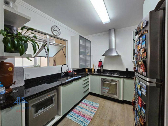 Imagem Cobertura com 3 Quartos à Venda, 221 m² em Córrego Grande - Florianópolis