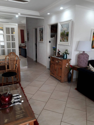 Imagem Casa com 3 Quartos à Venda, 300 m² em Vila Helena - Atibaia Imagem Casa com 3 Quartos à Venda, 300 m² em Vila Helena - Atibaia