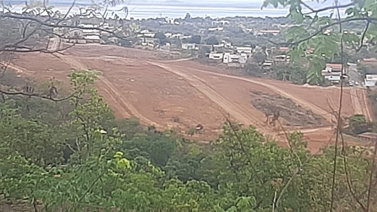 Imagem Terreno à Venda, 300 m² em Residencial Cidade Nova - Três Marias