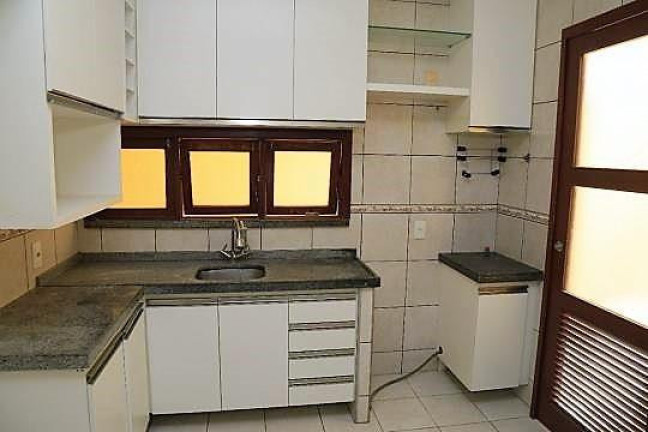 Imagem Casa com 3 Quartos à Venda, 120 m² em Sapiranga - Fortaleza Imagem Casa com 3 Quartos à Venda, 120 m² em Sapiranga - Fortaleza