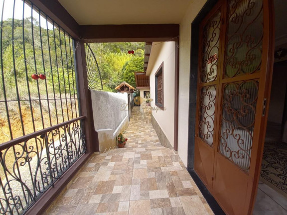 Imagem Casa com 4 Quartos à Venda, 504 m² em Vale Do Paraíso - Teresópolis Imagem Casa com 4 Quartos à Venda, 504 m² em Vale Do Paraíso - Teresópolis
