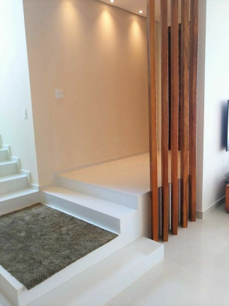 Imagem Casa com 4 Quartos à Venda, 307 m² em Recanto Dos Pássaros - Engenheiro Coelho Imagem Casa com 4 Quartos à Venda, 307 m² em Recanto Dos Pássaros - Engenheiro Coelho