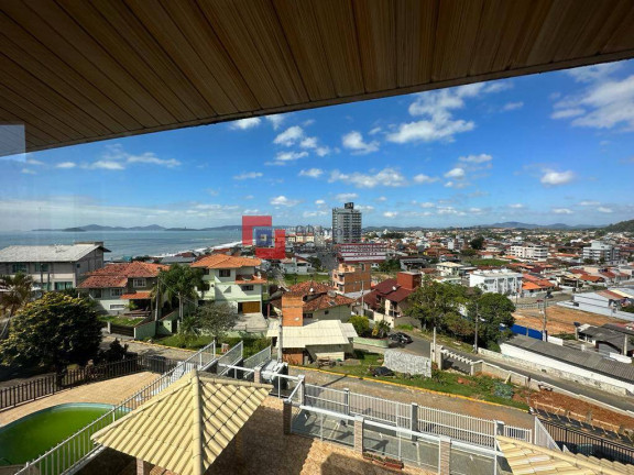 Imagem Casa com 4 Quartos à Venda, 450 m² em Barra Velha Imagem Casa com 4 Quartos à Venda, 450 m² em Barra Velha