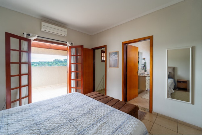 Imagem Casa com 4 Quartos à Venda, 296 m² em Jardim Tannus - Jundiaí Imagem Casa com 4 Quartos à Venda, 296 m² em Jardim Tannus - Jundiaí