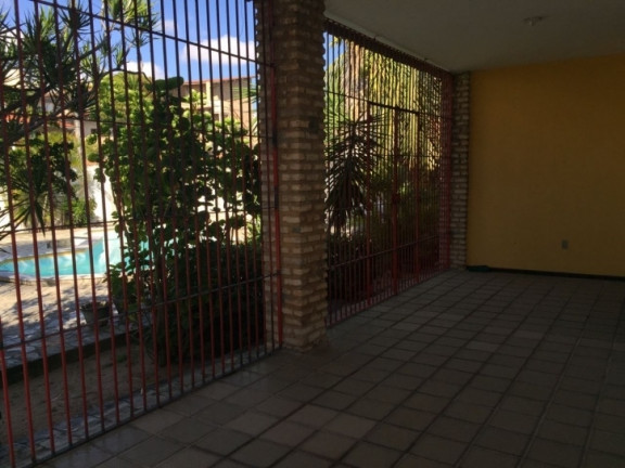 Imagem Casa com 3 Quartos à Venda, 300 m² em Ponta Negra - Natal Imagem Casa com 3 Quartos à Venda, 300 m² em Ponta Negra - Natal