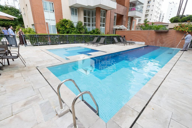 Imagem Apartamento com 3 Quartos à Venda, 195 m² em Moema - São Paulo
