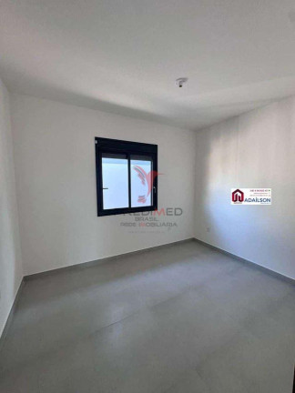 Imagem Sobrado com 3 Quartos à Venda, 96 m² em Potecas - São José Imagem Sobrado com 3 Quartos à Venda, 96 m² em Potecas - São José