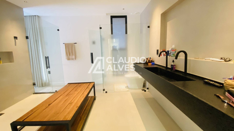 Imagem Casa com 3 Quartos à Venda, 300 m² em Sim - Feira De Santana Imagem Casa com 3 Quartos à Venda, 300 m² em Sim - Feira De Santana