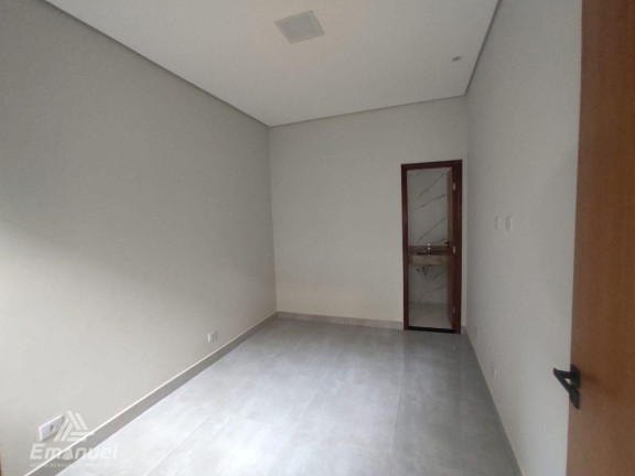 Imagem Casa com 2 Quartos à Venda, 110 m² em Coronel Antonino - Campo Grande Imagem Casa com 2 Quartos à Venda, 110 m² em Coronel Antonino - Campo Grande