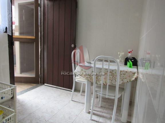 Imagem Imóvel com 2 Quartos à Venda, 80 m² em Peró - Cabo Frio Imagem Imóvel com 2 Quartos à Venda, 80 m² em Peró - Cabo Frio
