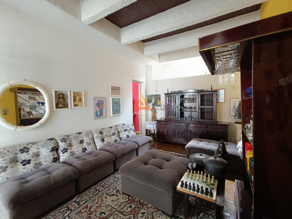 Imagem Casa com 3 Quartos à Venda, 161 m² Imagem Casa com 3 Quartos à Venda, 161 m²