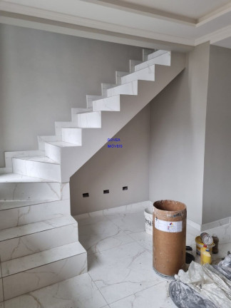 Imagem Sobrado com 3 Quartos à Venda, 76 m² em Campo De Santana - Curitiba