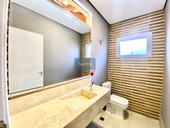 Imagem Casa com 3 Quartos à Venda, 244 m² em Medeiros - Jundiaí Imagem Casa com 3 Quartos à Venda, 244 m² em Medeiros - Jundiaí