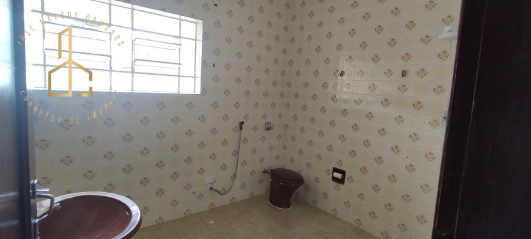 Imagem Casa com 3 Quartos à Venda, 660 m² em Centro - Sorocaba Imagem Casa com 3 Quartos à Venda, 660 m² em Centro - Sorocaba