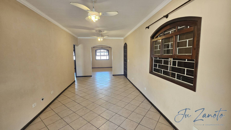 Imagem Casa com 3 Quartos à Venda, 300 m² em Balneário Rivieira - Matinhos Imagem Casa com 3 Quartos à Venda, 300 m² em Balneário Rivieira - Matinhos