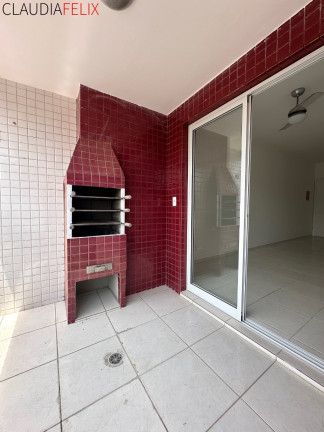 Imagem Imóvel com 2 Quartos à Venda, 80 m² em Canto Do Forte - Praia Grande Imagem Imóvel com 2 Quartos à Venda, 80 m² em Canto Do Forte - Praia Grande