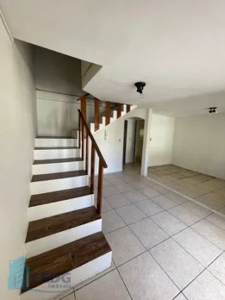 Imagem Casa de Condomínio com 3 Quartos à Venda, 105 m² em Boqueirão - Curitiba Imagem Casa de Condomínio com 3 Quartos à Venda, 105 m² em Boqueirão - Curitiba