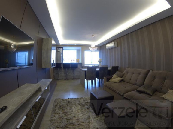 Imagem Apartamento com 3 Quartos à Venda, 140 m² em Centro - Balneário Camboriú