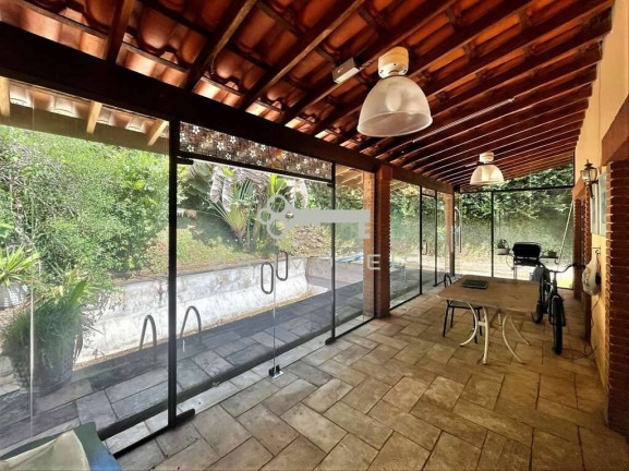 Imagem Casa com 4 Quartos à Venda, em Nova Fazendinha - Carapicuíba Imagem Casa com 4 Quartos à Venda, em Nova Fazendinha - Carapicuíba