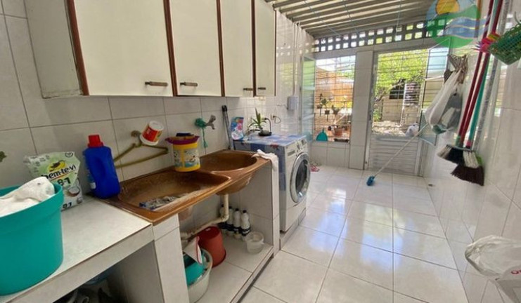 Imagem Casa com 3 Quartos à Venda, 234 m² Imagem Casa com 3 Quartos à Venda, 234 m²