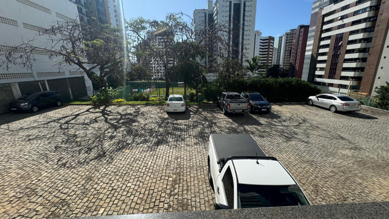 Imagem Apartamento com 5 Quartos à Venda, 427 m² em Pituba - Salvador Imagem Apartamento com 5 Quartos à Venda, 427 m² em Pituba - Salvador