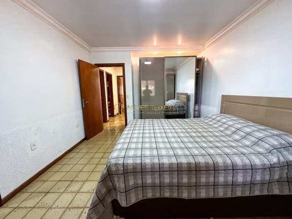Imagem Casa com 4 Quartos à Venda, 527 m² em Park Way - Brasília Imagem Casa com 4 Quartos à Venda, 527 m² em Park Way - Brasília