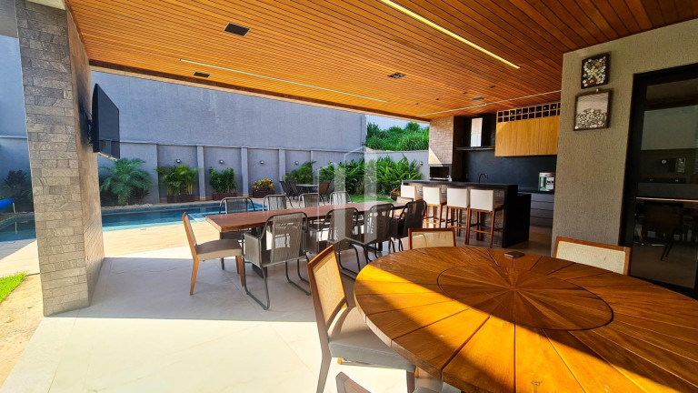 Casa de Condomínio com 4 Quartos à Venda, 414 m² em Jardins Itália - Goiânia