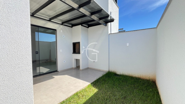 Imagem Casa com 3 Quartos à Venda,  em Vila Nova - Joinville