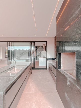 Imagem Casa de Condomínio com 4 Quartos à Venda, 379 m² em Alphaville - Santana De Parnaíba Imagem Casa de Condomínio com 4 Quartos à Venda, 379 m² em Alphaville - Santana De Parnaíba