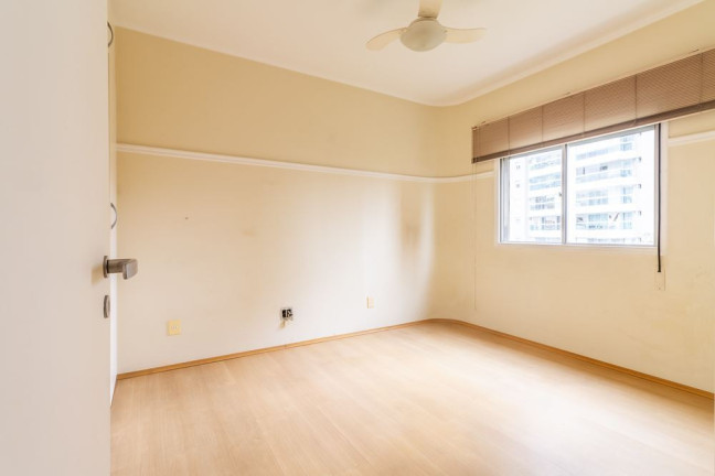 Imagem Imóvel com 3 Quartos à Venda, em Vila Andrade - São Paulo Imagem Imóvel com 3 Quartos à Venda, em Vila Andrade - São Paulo