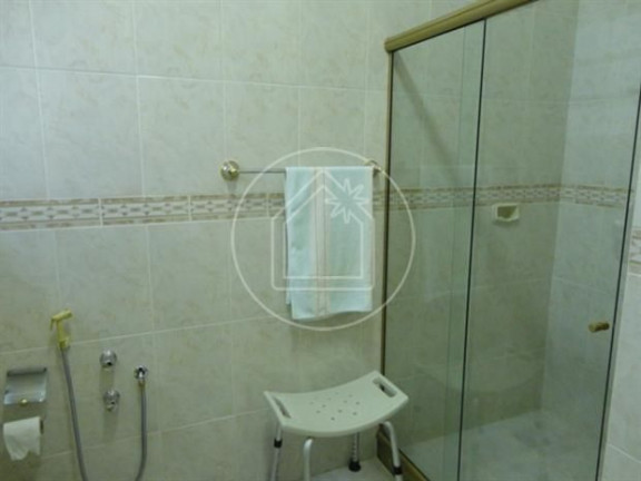 Imagem Casa com 5 Quartos à Venda, 270 m² em Urca - Rio De Janeiro Imagem Casa com 5 Quartos à Venda, 270 m² em Urca - Rio De Janeiro