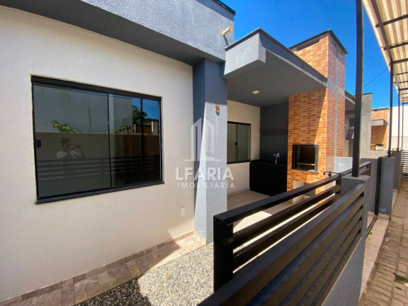 Imagem Casa com 2 Quartos à Venda, 45 m² em São José - Itapoá