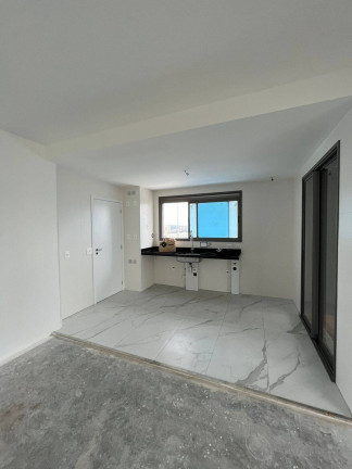Imagem Imóvel com 4 Quartos à Venda, 180 m² em Tamboré - Barueri Imagem Imóvel com 4 Quartos à Venda, 180 m² em Tamboré - Barueri