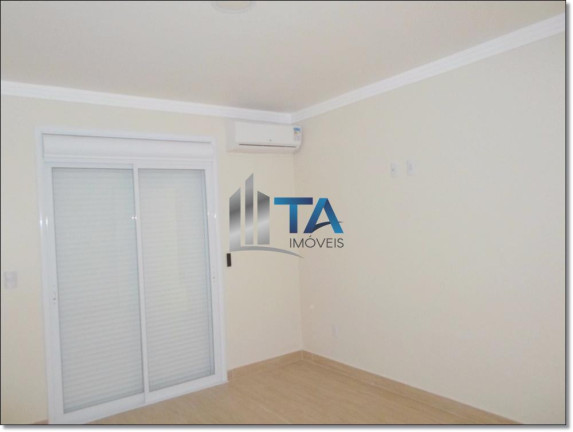 Imagem Casa com 4 Quartos à Venda, 320 m² em Swiss Park - Campinas Imagem Casa com 4 Quartos à Venda, 320 m² em Swiss Park - Campinas