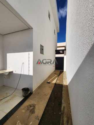 Imagem Casa com 3 Quartos à Venda, 100 m² em Boa Vista - Vitória Da Conquista Imagem Casa com 3 Quartos à Venda, 100 m² em Boa Vista - Vitória Da Conquista
