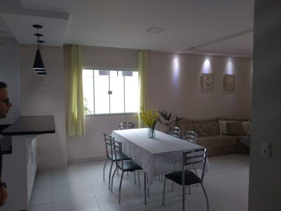Imagem Casa com 4 Quartos à Venda, 215 m² em São João Do Rio Vermelho - Florianópolis Imagem Casa com 4 Quartos à Venda, 215 m² em São João Do Rio Vermelho - Florianópolis