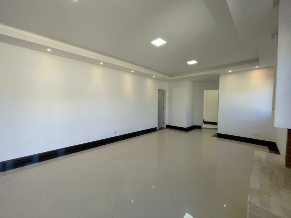 Imagem Casa com 5 Quartos à Venda, 225 m² em Recreio - Vitória Da Conquista Imagem Casa com 5 Quartos à Venda, 225 m² em Recreio - Vitória Da Conquista